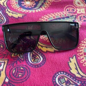 Quay Nightfall glasses